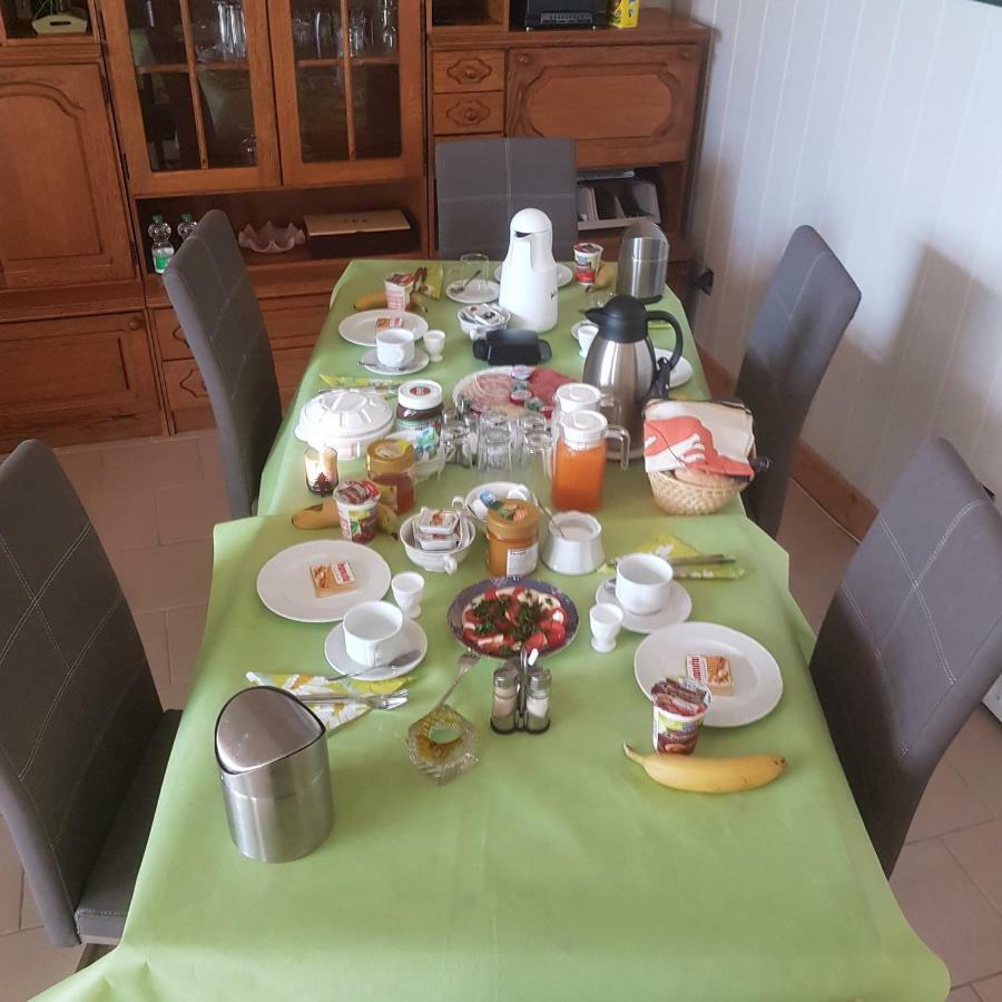 Pension Im Glueck ทาเลอ ภายนอก รูปภาพ