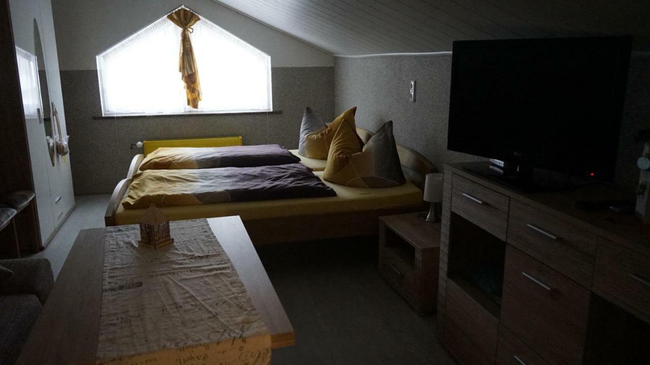 Pension Im Glueck ทาเลอ ภายนอก รูปภาพ