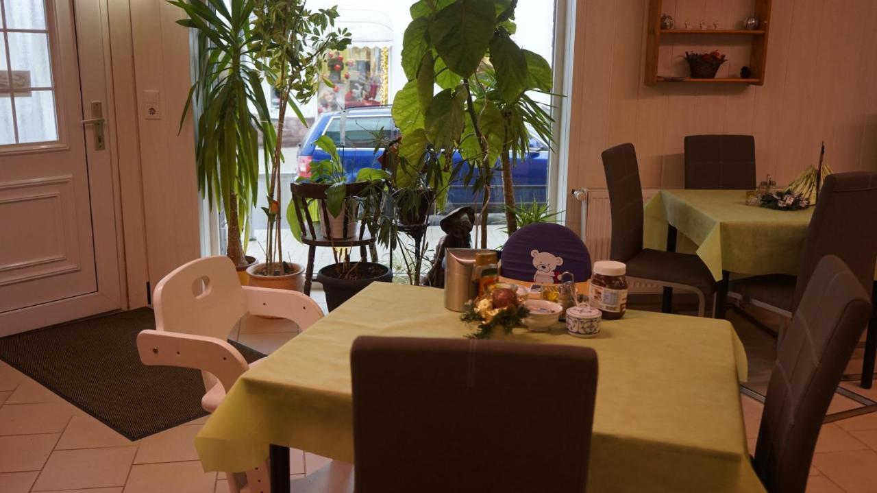 Pension Im Glueck ทาเลอ ภายนอก รูปภาพ